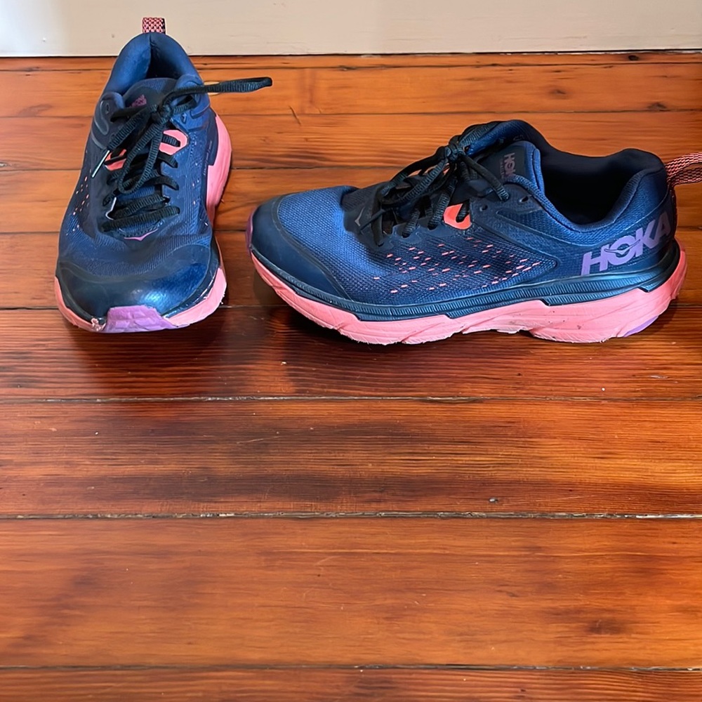 Women’s Hoka One One Challenger ATR 6 Running Shoes